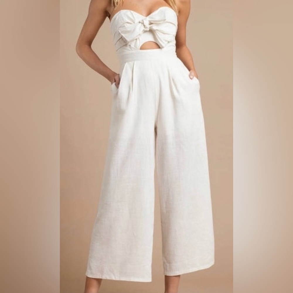 ASTR The Label Cream Sleeveless Linen Pantsuit XS